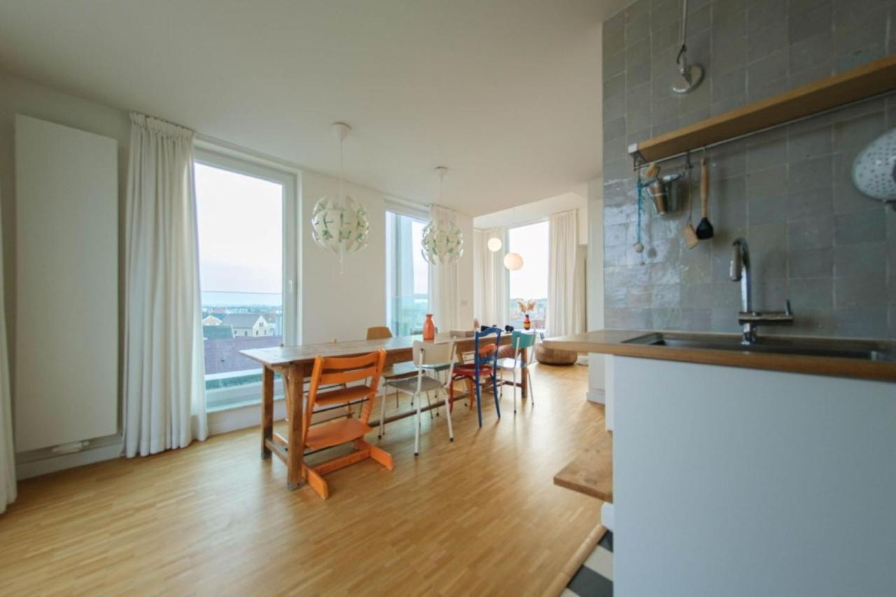 Stijlvolle En Lichtrijke Design Penthouse Met Prachtig Uitzicht Te Wenduine Apartamento De Haan Exterior foto
